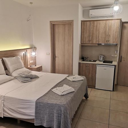 קרפאטוס Porfyris Studios And Apartments מראה חיצוני תמונה