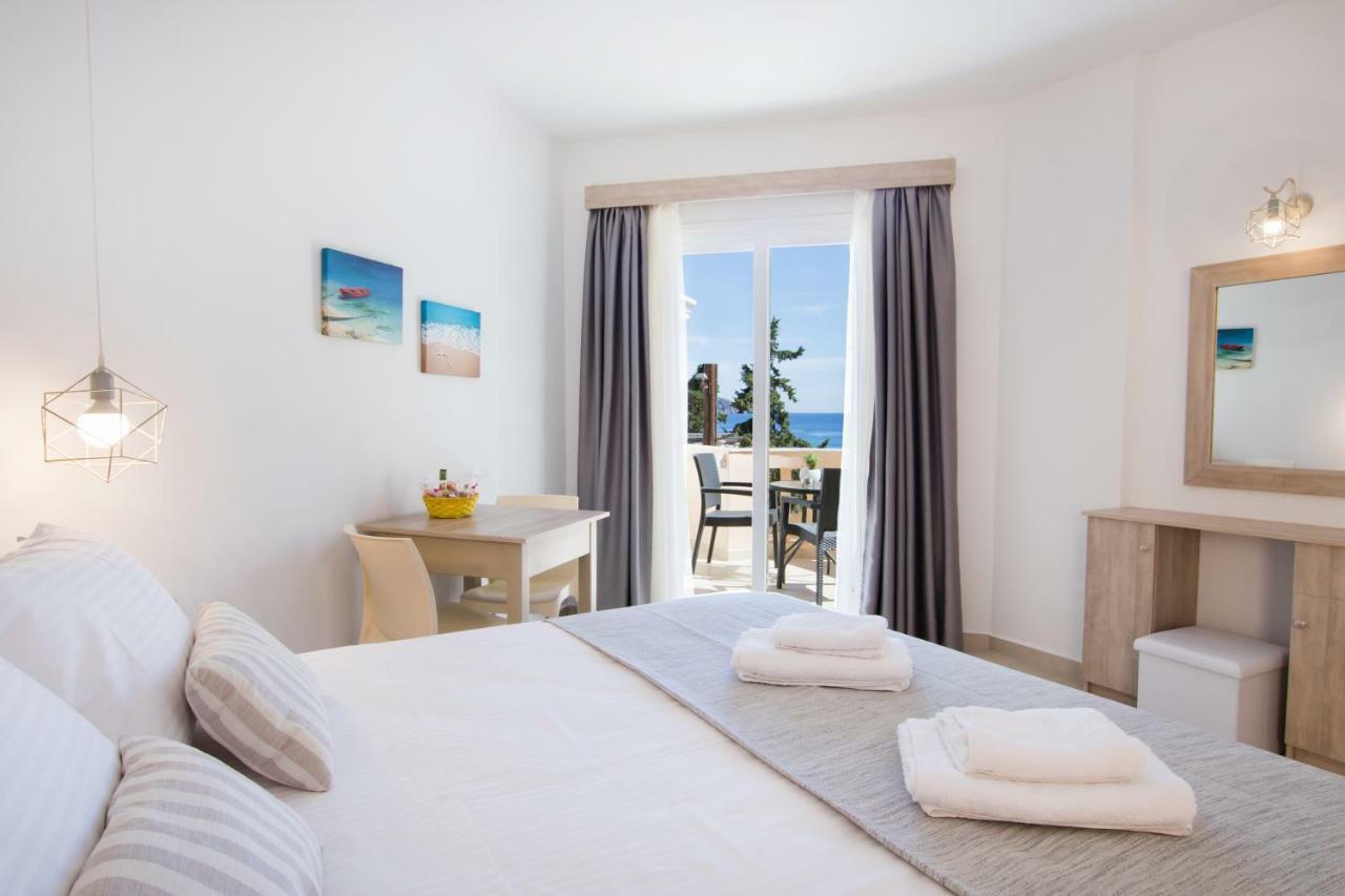 קרפאטוס Porfyris Studios And Apartments מראה חיצוני תמונה