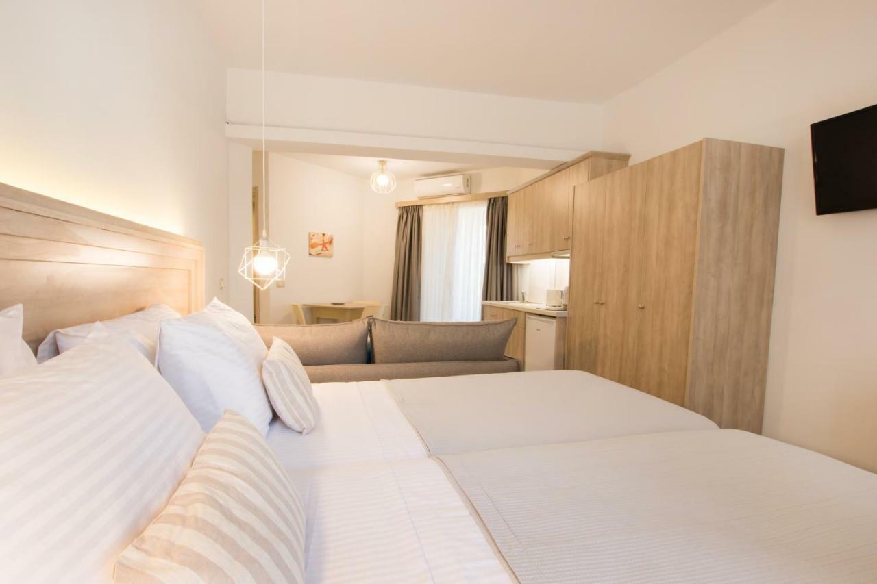 קרפאטוס Porfyris Studios And Apartments מראה חיצוני תמונה
