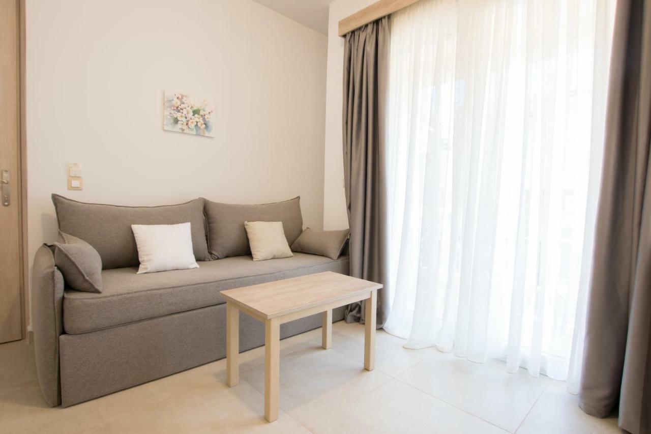 קרפאטוס Porfyris Studios And Apartments מראה חיצוני תמונה