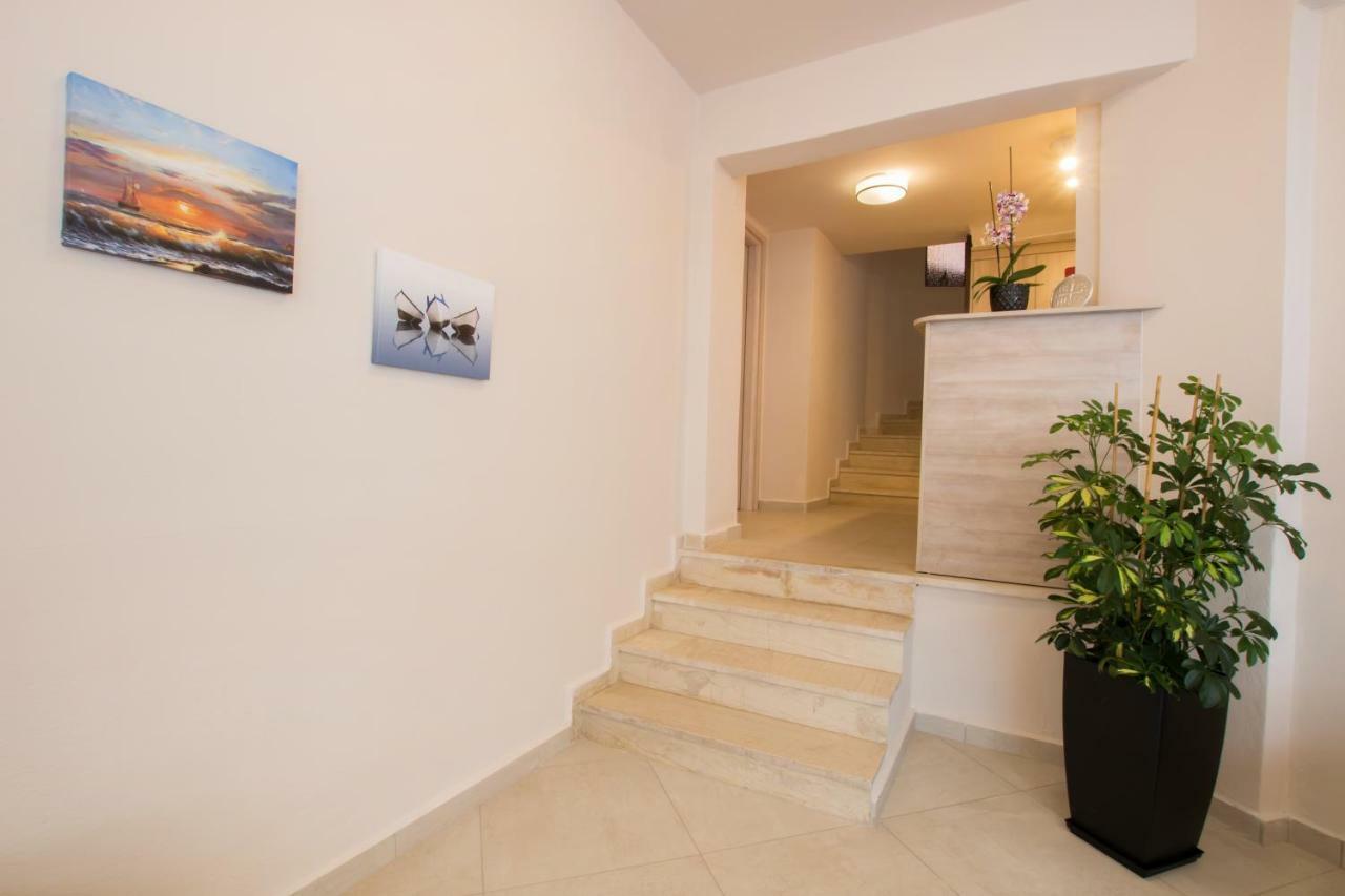 קרפאטוס Porfyris Studios And Apartments מראה חיצוני תמונה